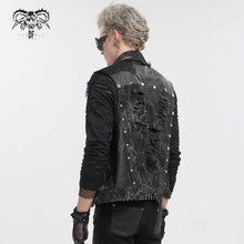 Load image into Gallery viewer, model showing back of vest