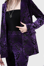 Load image into Gallery viewer, model showing front of blazer