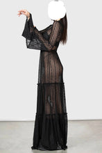 Load image into Gallery viewer, model showing side of dress