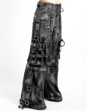 Load image into Gallery viewer, model showing side of pants