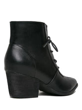 Load image into Gallery viewer, back of boot on display