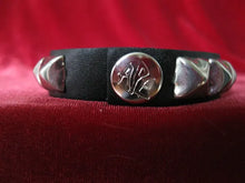 Load image into Gallery viewer, bracelet on display