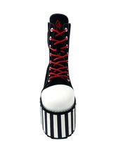 Load image into Gallery viewer, top of boot on display