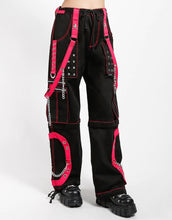 Load image into Gallery viewer, model showing side of pants
