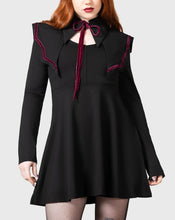 Load image into Gallery viewer, model showing front of dress