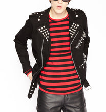 Load image into Gallery viewer, model showing front of jacket