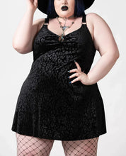 Load image into Gallery viewer, model showing front of dress