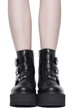 Load image into Gallery viewer, model showing front of boots