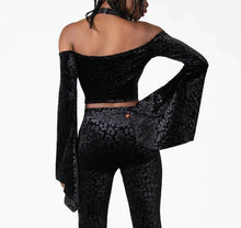 Load image into Gallery viewer, model showing back of top