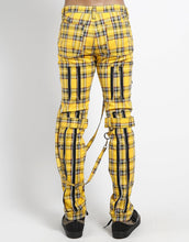 Load image into Gallery viewer, model showing back of pants