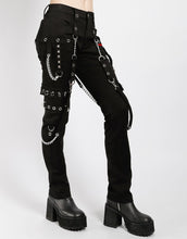 Load image into Gallery viewer, model showing side of pants