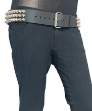 Load image into Gallery viewer, mannequin wearing belt