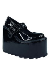 Load image into Gallery viewer, side of shoe on display