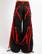 Load image into Gallery viewer, model showing back of pants

