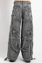 Load image into Gallery viewer, model showing back of pants
