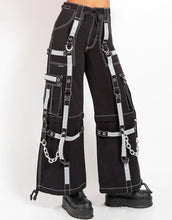 Load image into Gallery viewer, model showing side of pants

