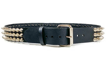 Load image into Gallery viewer, front of the belt, showing the buckle
