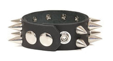 Load image into Gallery viewer, bracelet on display
