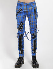 Load image into Gallery viewer, model showing front of pants
